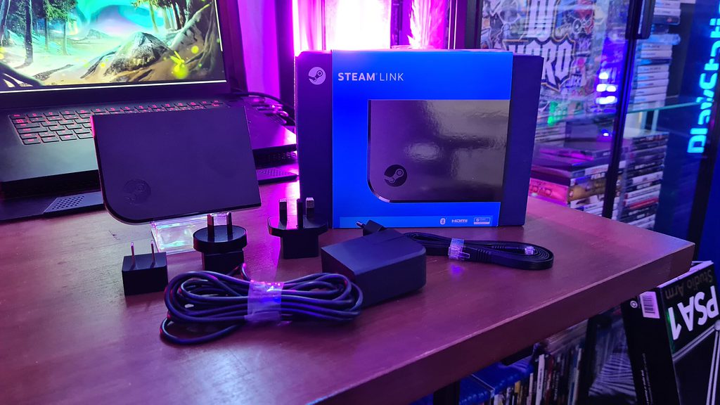 Steam link and the product package